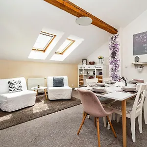 Apartament Lanoblessa, Praga