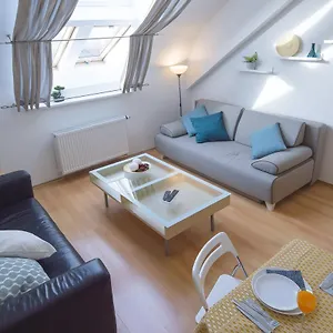 Apartament Modern Opatovicka, Praga
